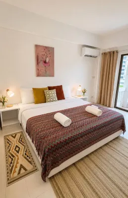 Holiday House Kata & Karon Phuket Hotel