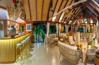Acajou Beach Resort - bar