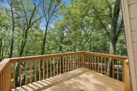Sharp Top Mountain Retreat - Mountain view