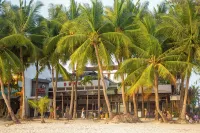 Crown Regency Beach Resort