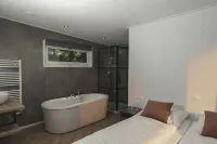 Wellness Lodge with Sauna and Wonderful Views - homestay