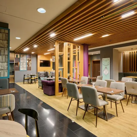 Premier Inn Stuttgart Airport/Messe Отели рядом с достопримечательностью «Театр «Палладиум»»