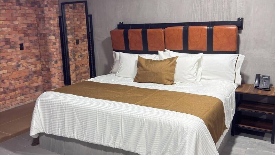 Hotel Van Gogh Aeropuerto Gdl