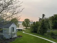 Sunset Bay Views!  Close to Downtown & steps to the beach! New Westin mattress! - Wifi