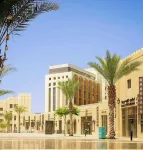 Golden Tulip Muscat The Village - Pools