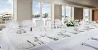 voco ST. DAVID'S CARDIFF by IHG - parking