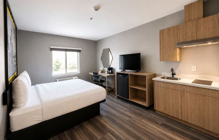 Super 8 by Wyndham Brenham TX