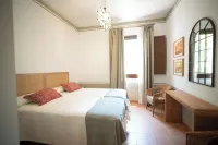Posada Santa Paula - Hostels