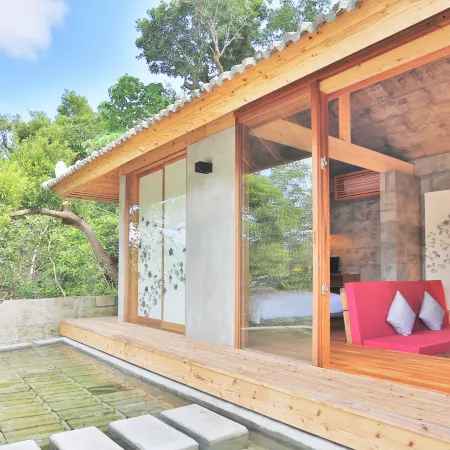 KAWASEMINOSU(MUKAKA VILLA)