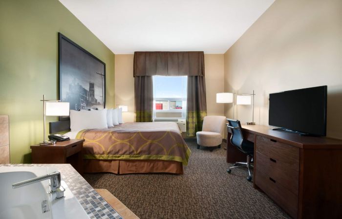 Super 8 by Wyndham Regina