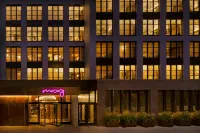 Moxy NYC East Village - parking