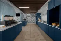 SpringHill Suites默特爾海灘海濱酒店 - 早餐