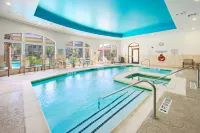 Courtyard Houma - piscine