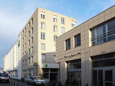 B&B HOTEL Reims Centre Erlon