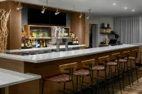 Courtyard Los Angeles Burbank Airport - bar