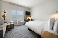 TownePlace Suites Oxford Al - parking