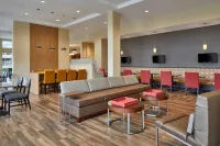 TownePlace Suites Columbus North - OSU - Pysäköinti