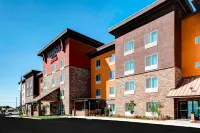 TownePlace Suites Bakersfield West - pet friendly