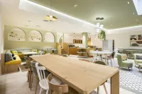 Citadines Toison d'Or Brussels - breakfast