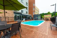 Fairfield Inn & Suites Atlanta Woodstock - piscine