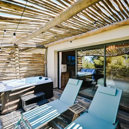 Le Hameau des Pesquiers Ecolodge & Spa, Curio Collection by Hilton