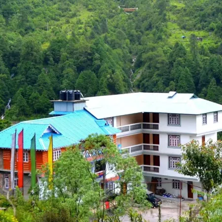 Rufina Lachung Deezong
