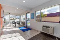 Motel 6 Hayward, CA- Silicon Valley Gateway - 2-Star