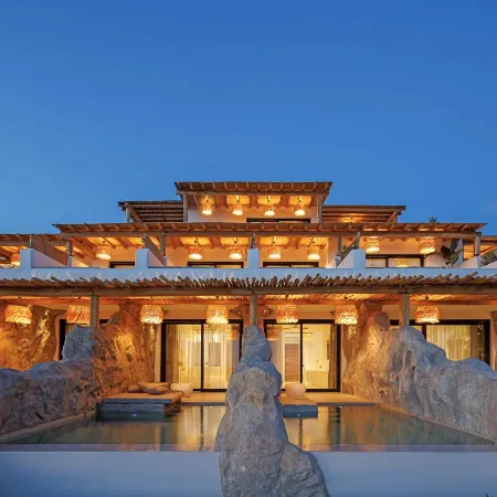 WhiteArt Suites