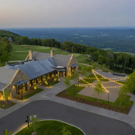 Cloudland at McLemore Resort Lookout Mountain, Curio by Hilton Hotels in Walker County