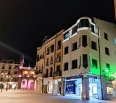 Plasencia Plaza Mayor Luxury - Condos