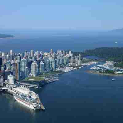 Pan Pacific Vancouver Hotel Exterior