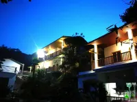 東源梨花屋舍