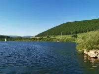 No. 8 Garden Holiday Villa