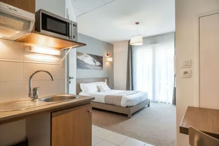 Comfort Aparthotel Cannes Mandelieu