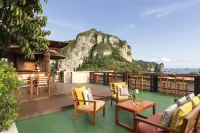 Avani Ao Nang Cliff Krabi Resort - bar