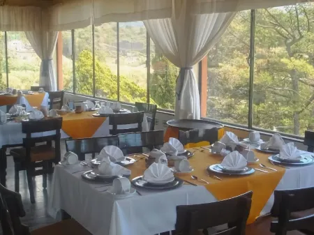 Hotel Pie de la Sierra