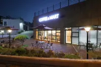 Blue (Blue Road Town Pension) Hotels near Jangsa Station