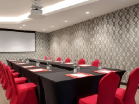 ラマダ アンコール バイ ウィンダム マスカット アル グブラ マスカトのホテル