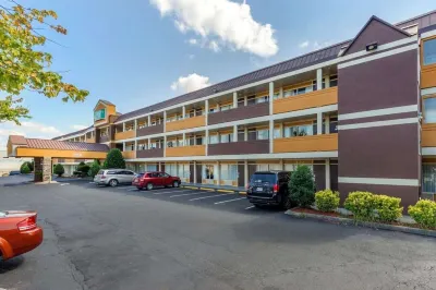 Motel 6 Charlotte, NC – Airport South Hotels in Mecklenburg County
