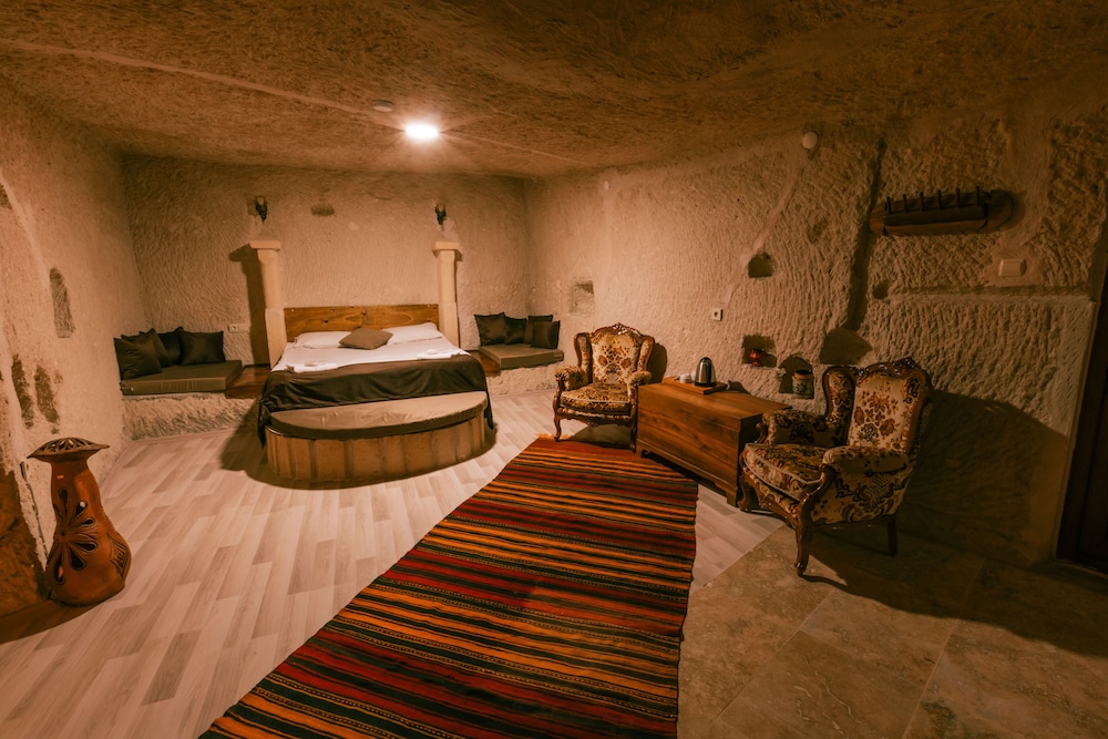 Mia Cappadocia Cave Hotel