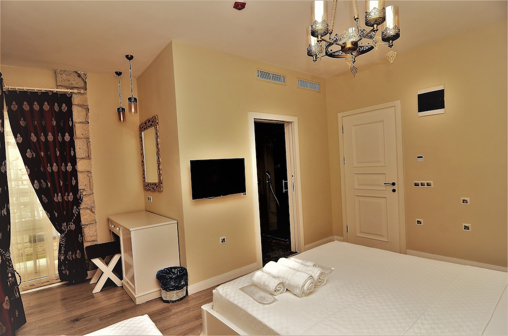 Alacati Grand Eldoris Otel (Grand Alacati Boutique Hotel)