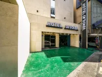 Suwon Jeongja Hotel Yeogiotae マンスクパーク周辺のホテル