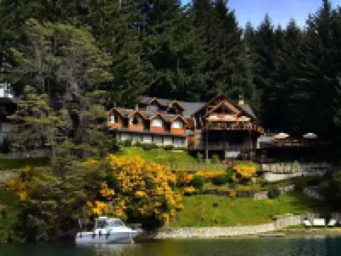 Dos Bahias Lake Resort Hotels in Los Lagos Department