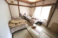 10 Min from Bus Stop You Can Enjoy Hot Spring Hotel di Usu District