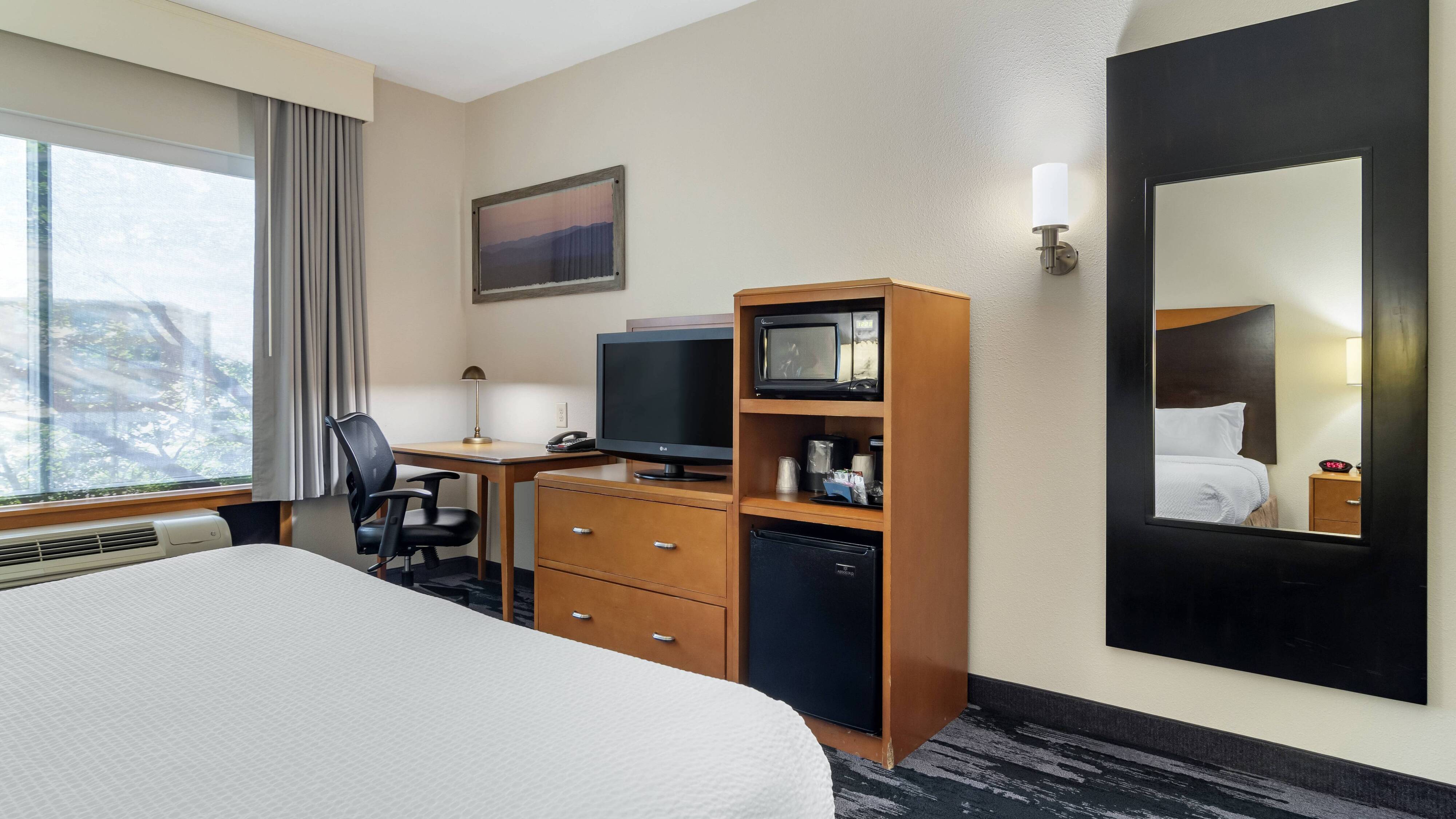 Fairfield Inn & Suites by Marriott Commerce