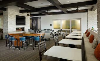 Homewood Suites by Hilton Teaneck Glenpointe