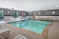 Comfort Suites - Pools