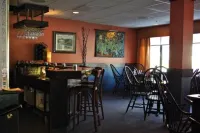 Maritime Inn Antigonish - С баром
