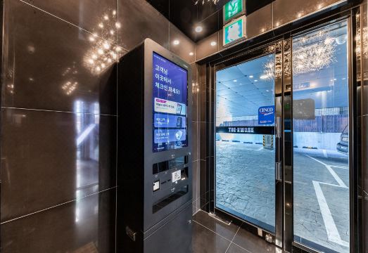 브라운도트호텔 진주성점 외관 또는 객실