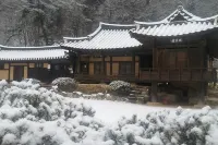 Manhoe Gotaek Hotels in Bonghwa-gun
